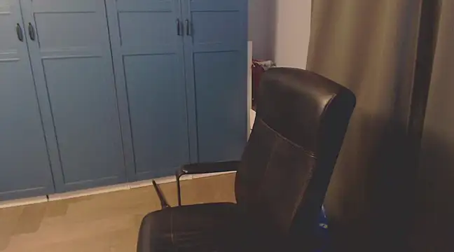 Snapshot of CuteMan33 chatting on 12.09.24 CuteMan33 online show from 12.09.24