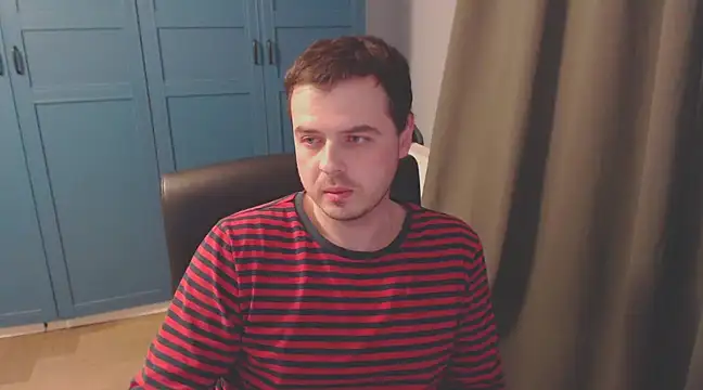 Snapshot of CuteMan33 chatting on 12.14.24 CuteMan33 online show from 12.14.24