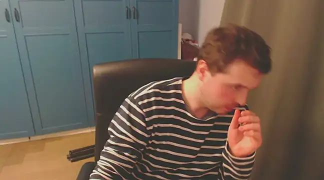 Snapshot of CuteMan33 chatting on 12.16.24 CuteMan33 online show from 12.16.24