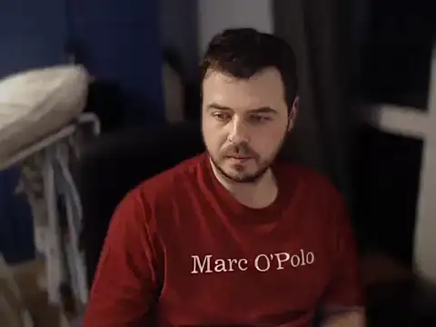 Snapshot of CuteMan33 chatting on 02.10.26 CuteMan33 online show from 02.10.26