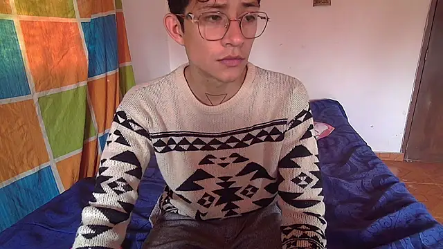 Snapshot of Sweet_c4mer0n chatting on 10.28.25 Sweet c4mer0n online show from 10.28.25