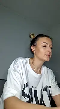 AudreyJoy online show from 01.05.25