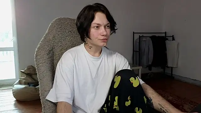 esajukyy online show from 07.12.26