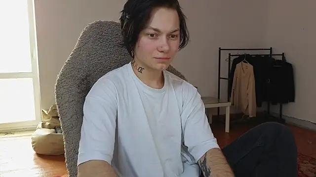 esajukyy online show from 07.18.26