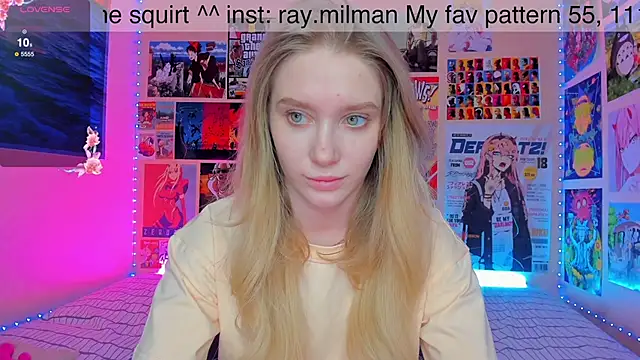 Snapshot of AliceMilman chatting on 01.11.25 AliceMilman online show from 01.11.25