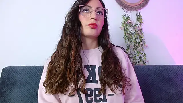 Kendal Mosk online show from 02.04.26