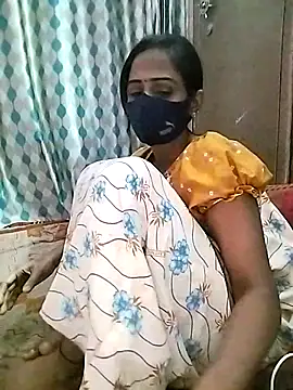 Snapshot of sweety_telugu_couple2027 chatting on 02.21.25 sweety telugu couple2027 online show from 02.21.25