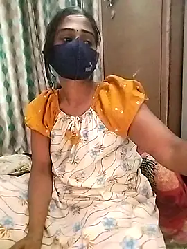 Snapshot of sweety_telugu_couple2027 chatting on 03.04.25 sweety telugu couple2027 online show from 03.04.25