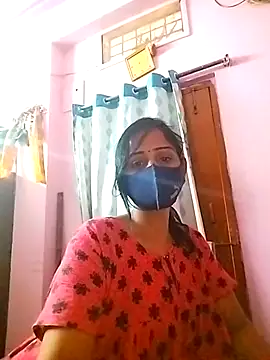 Snapshot of sweety_telugu_couple2027 chatting on 03.13.25 sweety telugu couple2027 online show from 03.13.25