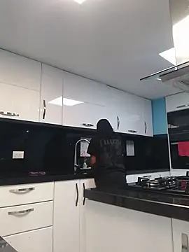 Noah Jhonson online show from 03.20.25