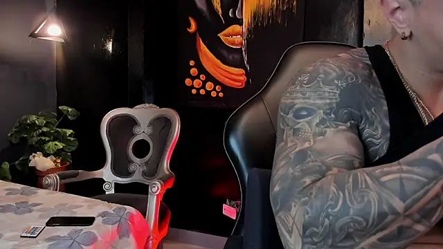 Flynn Riider online show from 02.12.26