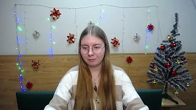 Snapshot of RysaKosaYlya chatting on 01.14.25 RysaKosaYlya online show from 01.14.25