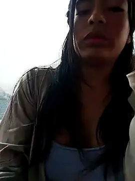 Danna-linyi online show from 02.08.25