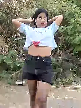Danna-linyi online show from 05.02.26
