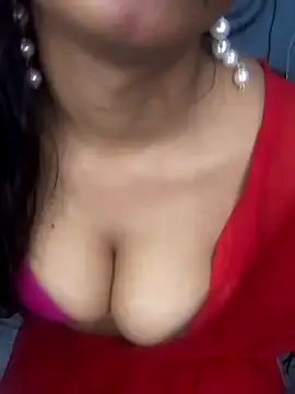 Snapshot of hinaa_khan chatting on 02.12.25 hinaa khan online show from 02.12.25