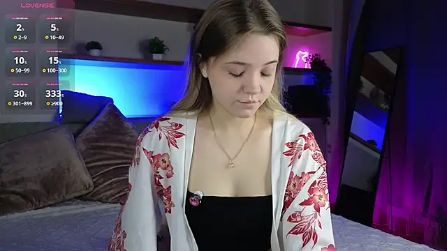 ElvaHilby online show from 02.20.26