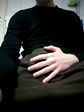 cutie anonymm online show from 10.29.25