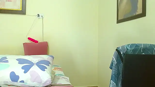 katerineleon online show from 03.19.26