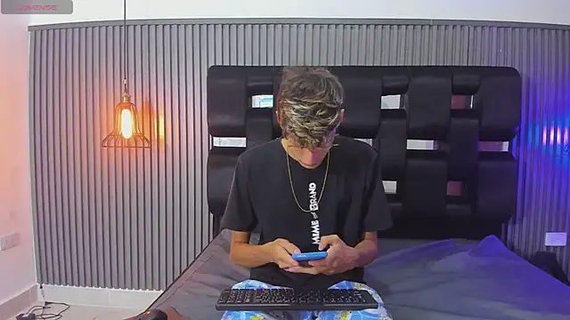 Alex Strip  online show from 12.12.24