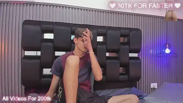 Alex Strip  online show from 01.11.25