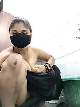 Cute-Aadhvita online show from 07.11.26