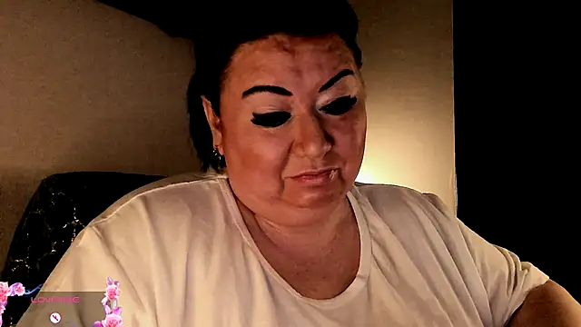 SexxyDreams1 online show from 09.24.25