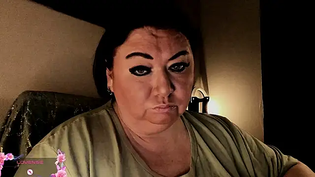 SexxyDreams1 online show from 10.11.25