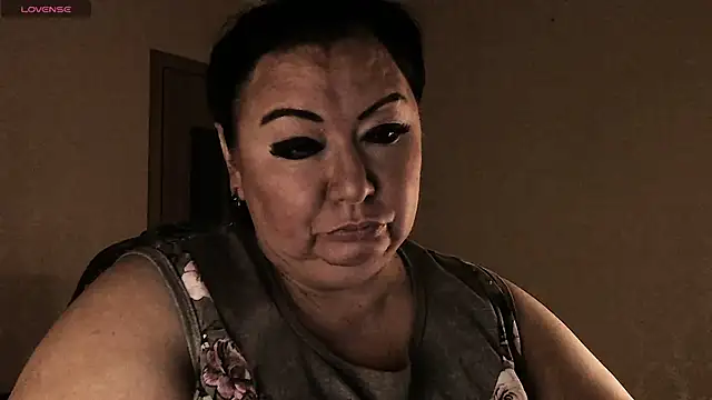 SexxyDreams1 online show from 01.13.26