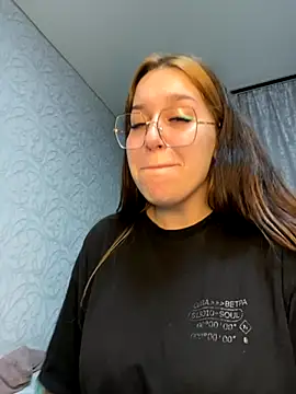 VikiDemi online show from 09.16.25