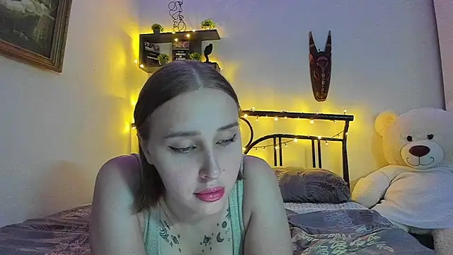 LinaTruly online show from 07.22.26