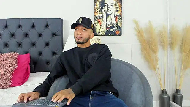 Snapshot of Robin_Rief chatting on 03.15.25 Robin Rief online show from 03.15.25