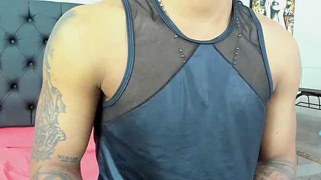 Snapshot of Robin_Rief chatting on 03.22.25 Robin Rief online show from 03.22.25