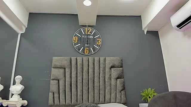 Robin Rief online show from 04.16.26