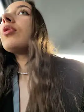 VelvetVixenI online show from 04.15.26