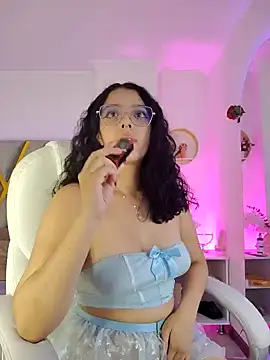 Snapshot of Aurora_Brownn chatting on 01.26.25 Aurora Brownn online show from 01.26.25