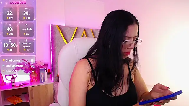 Snapshot of Aurora_Brownn chatting on 01.31.25 Aurora Brownn online show from 01.31.25