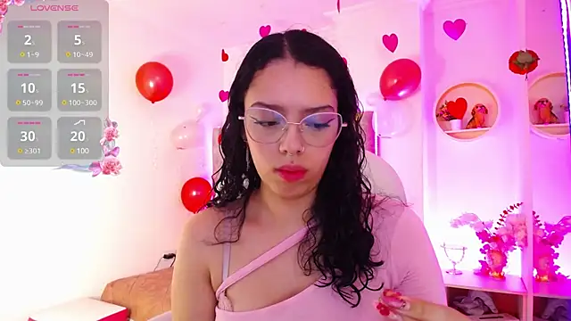 Snapshot of Aurora_Brownn chatting on 02.24.25 Aurora Brownn online show from 02.24.25