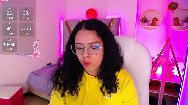 Snapshot of Aurora_Brownn chatting on 03.01.25 Aurora Brownn online show from 03.01.25