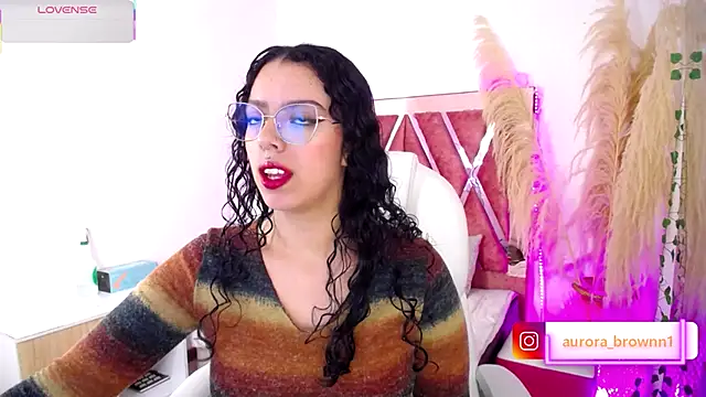 Snapshot of Aurora_Brownn chatting on 09.12.25 Aurora Brownn online show from 09.12.25
