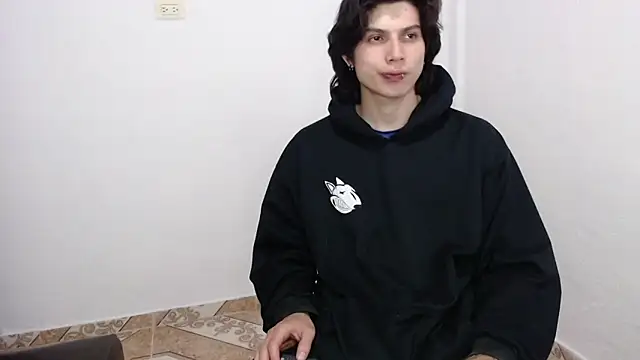 pervertsteens3 online show from 02.18.26