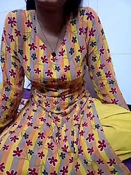 Snapshot of Alina_398 chatting on 01.25.25 Alina 398 online show from 01.25.25