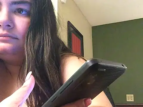 Snapshot of littlemissbabycakes chatting on 03.19.26 littlemissbabycakes online show from 03.19.26