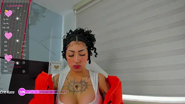 Snapshot of misscheelsee chatting on 01.24.25 misscheelsee online show from 01.24.25