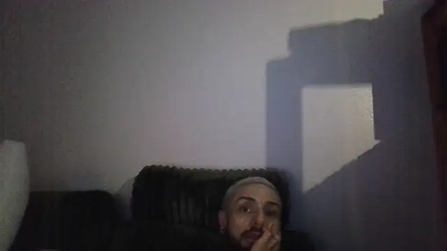 Snapshot of DerekPerez2025 chatting on 03.30.26 DerekPerez2025 online show from 03.30.26