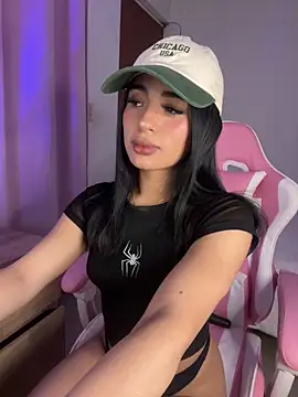 Emily-14 online show from 01.16.26