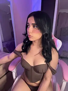 Emily-14 online show from 05.27.26