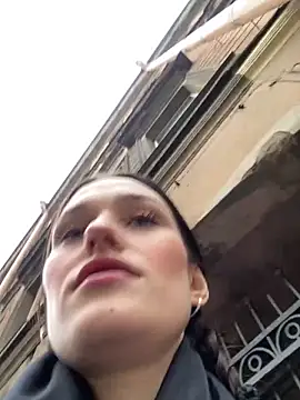 Mia Mia M online show from 02.28.26