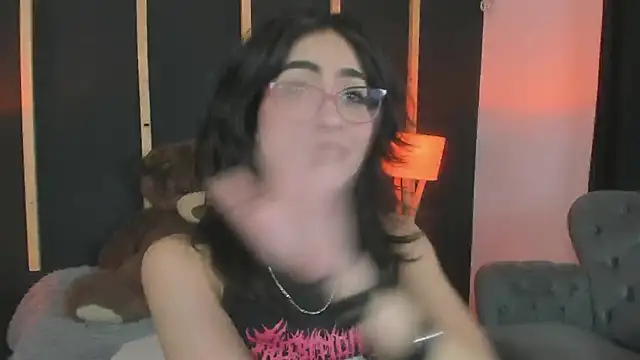 vampy dolll online show from 12.27.24