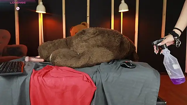 vampy dolll online show from 02.25.25