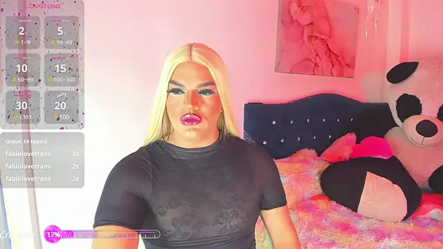 Snapshot of Missisabella_ chatting on 12.24.24 Missisabella  online show from 12.24.24